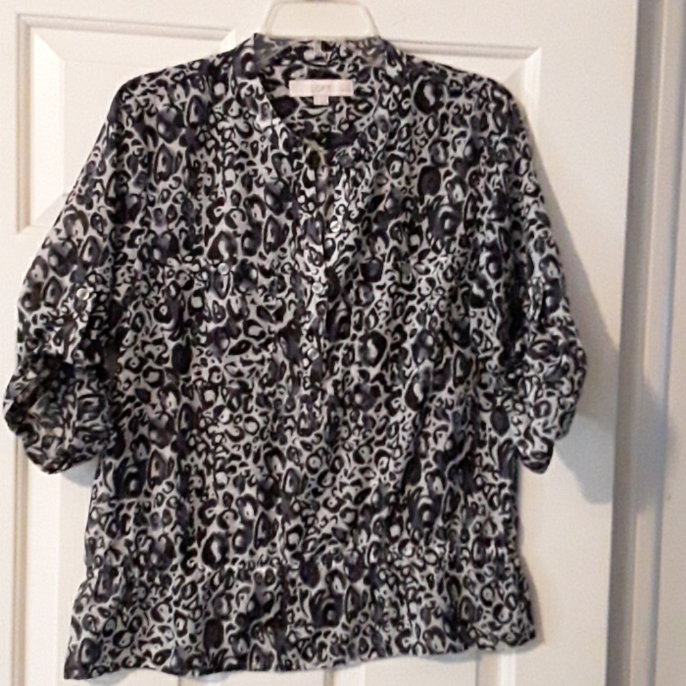 The Loft black and gray shirt